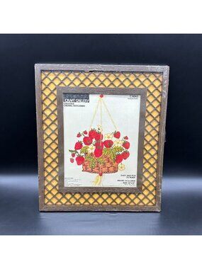Vintage Crewel Stitchery Kit Strawberry Basket 80s Frame Paragon Crafting Retro